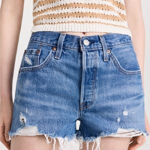 Levi’s 501 Shorts Size 33 Athens Wash